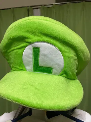 루이지 플리스 모자