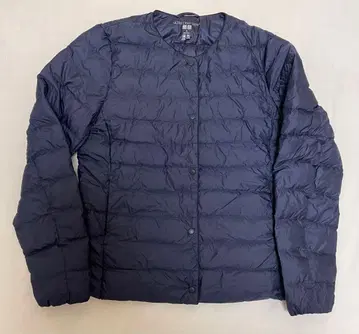 유니클로 울트라 라이트 다운 컴팩트 자켓 네이비 M