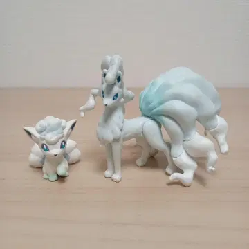 포켓몬 피규어 몬코레 아로라 큐콘 아로라 로콘