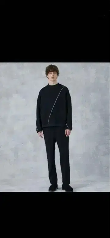 퍼블릭 도쿄 멜로우 스티치 오버 사이즈 맨투맨