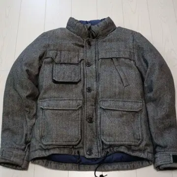 그레이 다운 자켓 울 느낌