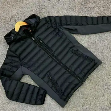 Abercrombie&Fitch 올 시즌 S 다운 자켓