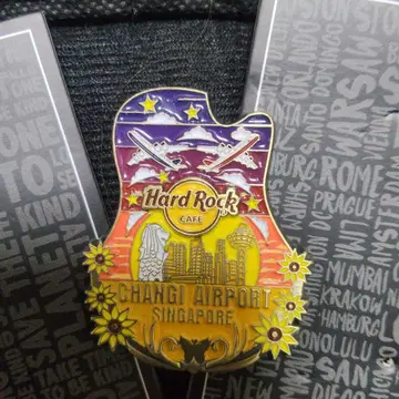 하드 록 카페(Hard Rock Cafe) 창이 공항 싱가포르 핀