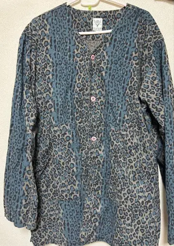 South2 West8 V Neck Army Shirt