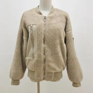 LAULEN 로렌 베이지 플리스 보아 자켓 MA-1