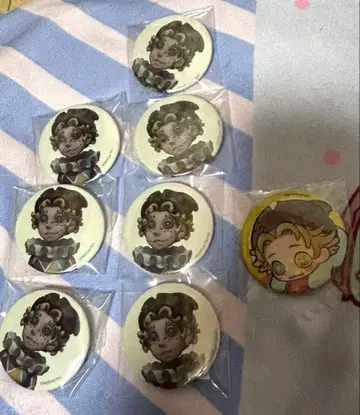 제5인격 곡예사 캔뱃지 제5인격 유치원 설정화 초기