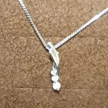 K10 WG 다이아몬드 목걸이