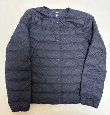 유니클로 울트라 라이트 다운 L 사이즈