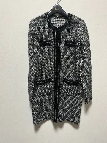 새상품급 레리안 트위드 가디건