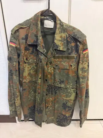 카모플라쥬 밀리터리 자켓 견장 포함