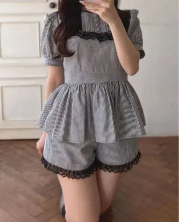 evelyn 체크 셋업 반팔