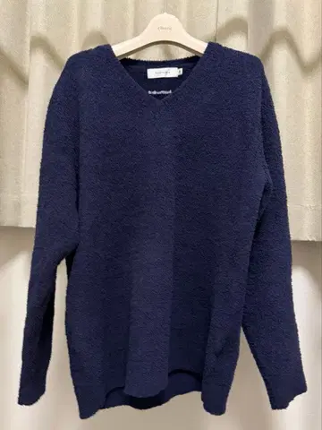 카시웨어 V넥 니트 사이즈 M 네이비