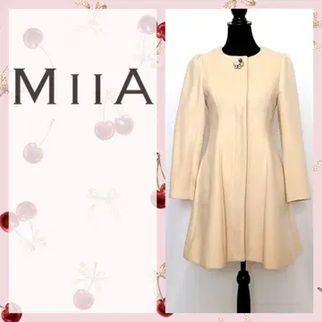 MIIA 미아 노카라 코트 A라인 깔끔 심플 크리스마스