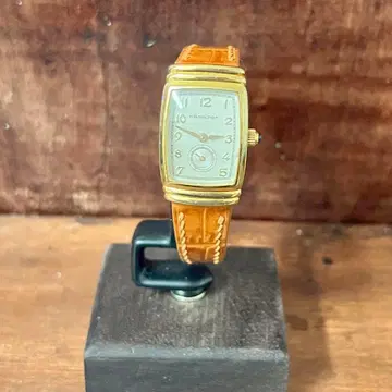 HAMILTON 골드 아날로그 손목시계 [ 세일 중 ]