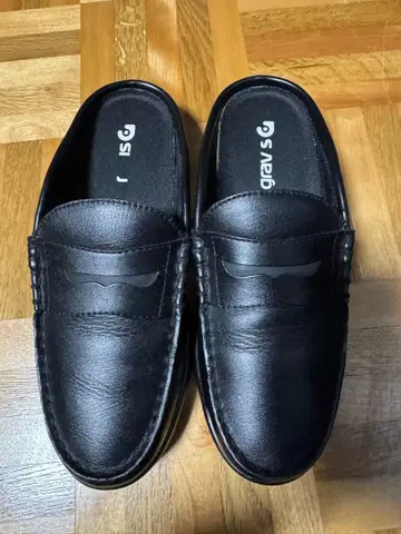 그라비스 블랙 뮬 로퍼