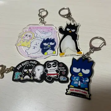 바츠마루 아크릴 키링 목목짱