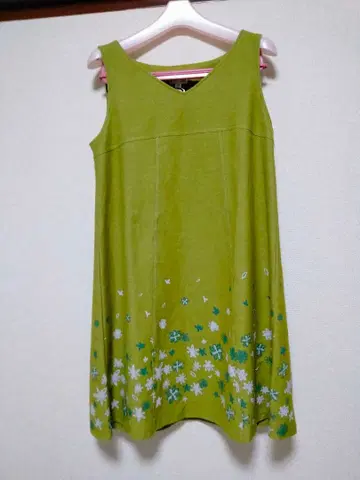 호코모모라 슬리브리스 튜닉