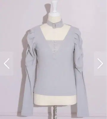 Pium 초커 벨트 티셔츠 블루 그레이