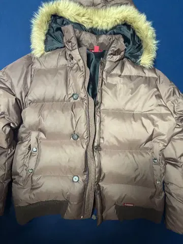 다운 자켓 퍼 포함 후드 오니츠카타이거