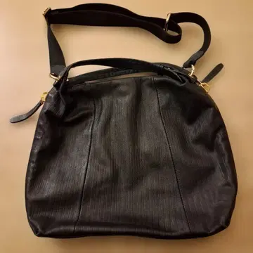 훌라 블랙 숄더백