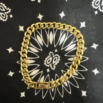 골드 체인 팔찌