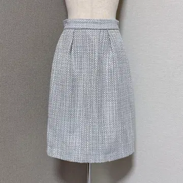 미슈마슈 트위드 무릎 기장 스커트 그레이