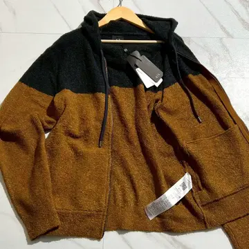 [택 포함 새상품/M] 아르마니 익스체인지 집업 후드티