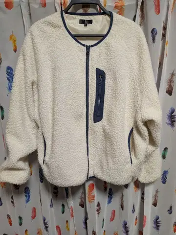 IZZY FIVE 플리스 자켓 L 사이즈 아이보리