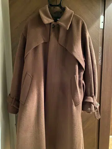 [ 새상품급 S 사이즈 ] HARE 브라운 스텐카라 코트