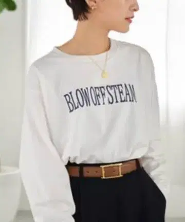 Spick and Span 긴팔 로고 T