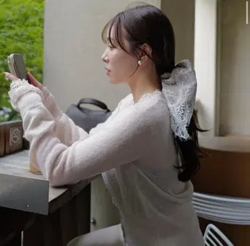 [ 미사용 새상품 ] Aimeine 시어 모헤어 레이스 가디건 에메인