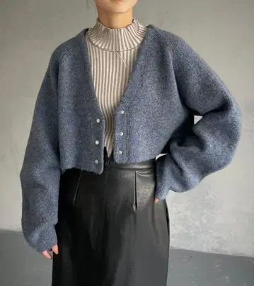 &g'aime MIX 컬러 V넥 가디건 니트 [ 할인 협상 가능 ]