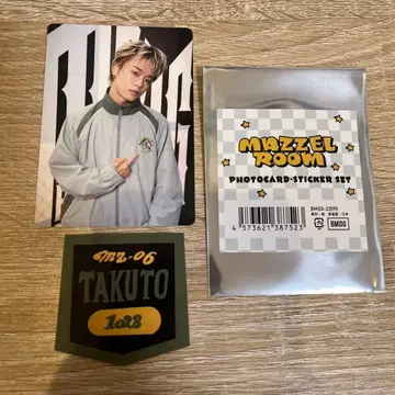 MAZZEL ROOM 랜덤 포토 카드 & 스티커 세트 타쿠토