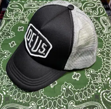 DEUS 메쉬 백캡 블랙/그레이