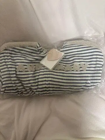 ANDMARY Merry border zip tops 마리