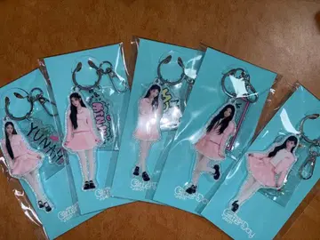 ILLIT glliter day 아크릴 키링