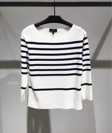 띠어리 보더 니트 스웨터