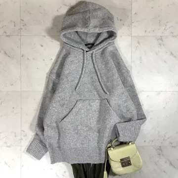 새상품급 맥피 투모로우랜드 니트 후드티 캐시미어 혼방 빅 후드