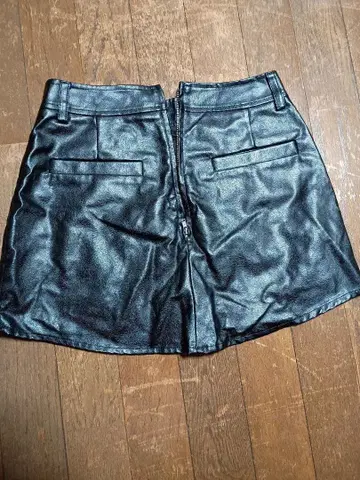 제이다 가죽 스트라이크 숏팬츠 S 사이즈