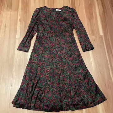 일본제 CARLO 꽃무늬 롱 원피스 레트로 올 패턴 긴팔 플레어