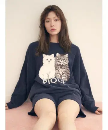 젤라또피케 트윈캣 자카드 풀오버 & 숏팬츠 세트