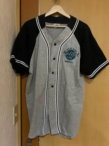 하드 록 카페 XL 베이스볼 셔츠 그레이/블랙