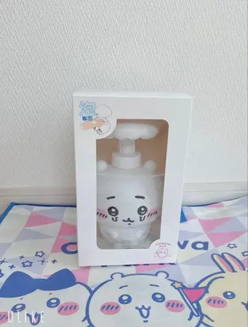 치이카와 파크 비누 디스펜서 기생된 치이카와