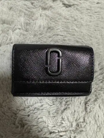 마크제이콥스 삼단 접이식 지갑