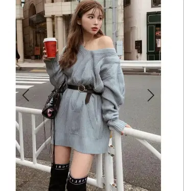 Darich V넥 케이블 니트 블루