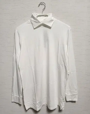 미즈이로 인드 셔츠 칼라 하이넥 풀오버 티셔츠