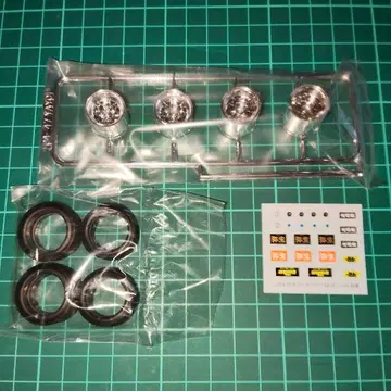 아오시마 1/24 야요이 프라모델 타이어&휠