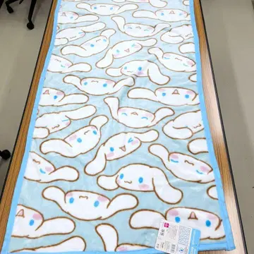 레어 [ 시나모롤 ] 시나몬 군이 가득! 포근포근 롱 담요