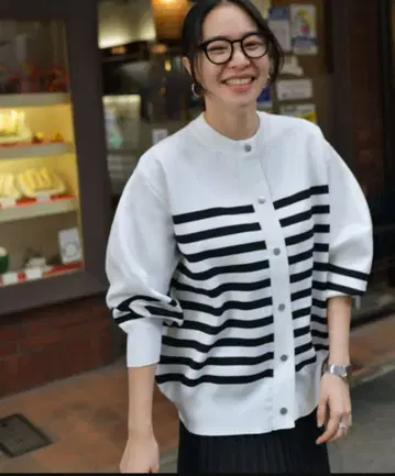 [ 미사용 새상품 ] 저널 스탠다드 워셔블 바나나 슬리브 가디건