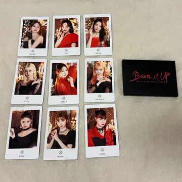 NiziU Burn it Up 포토 카드 세트 B